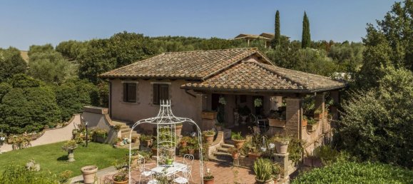 11 Schlafzimmer Schlösser in Manciano, Italy, Nr. 78411 6