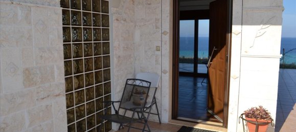 6 Schlafzimmer Gewerbliche Immobilie in Chalkidiki, Greece, Nr. 5112 3