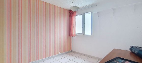 3 bedrooms Apartment in Laxou, France No. 222476 9