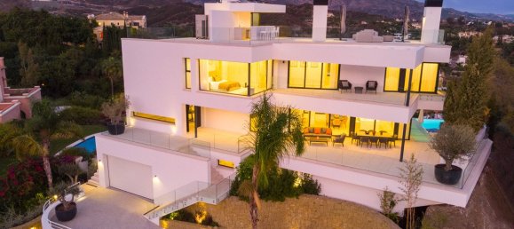 Villa T5 em La Quinta, Spain N.º 4708 28