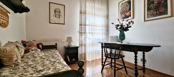 5-Zimmer Wohnung in Arezzo, Italy, Nr. 8299 10