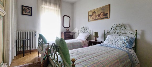 5-Zimmer Wohnung in Arezzo, Italy, Nr. 8299 24