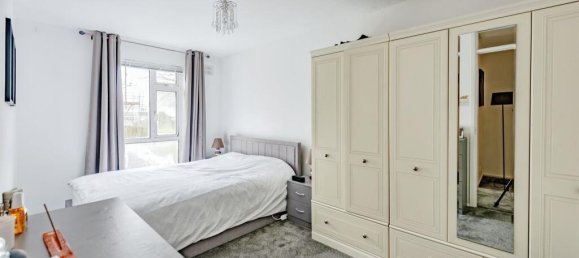 3 bedrooms Commercial property in Crawley, United Kingdom No. 6274 10