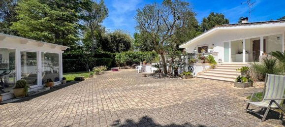 4 rooms Villa in Noci, Italy No. 104843 32