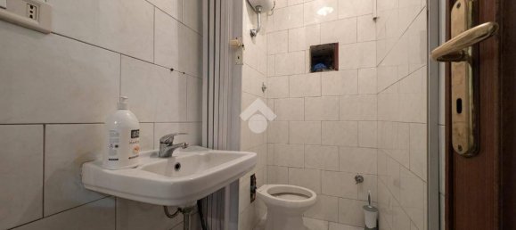 Propiedad comercial en Caivano, Italy 50 m² No. 16353 10