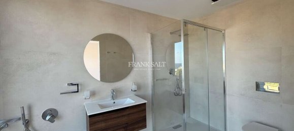 Villa de 6 dormitorios en Bahar ic-Caghaq, Malta No. 5362 2