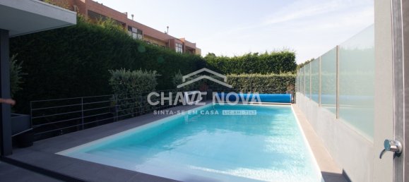 4 غرف نوم منزل في Sao Felix da Marinha, Portugal رقم 130915 5