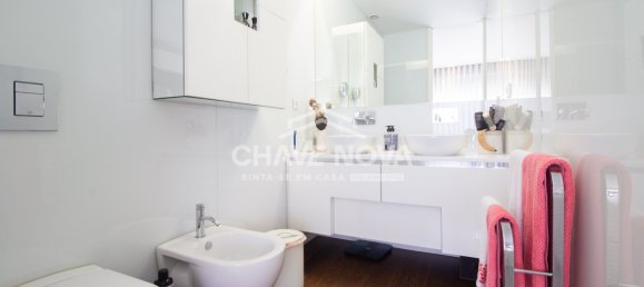 4 غرف نوم منزل في Sao Felix da Marinha, Portugal رقم 130915 8