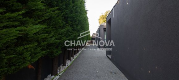 4 غرف نوم منزل في Sao Felix da Marinha, Portugal رقم 130915 2