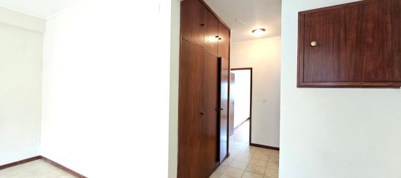 3 bedrooms Apartment in Loures, Portugal No. 94627 15