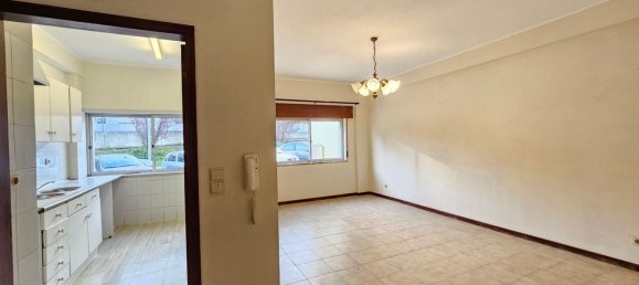 3 bedrooms Apartment in Loures, Portugal No. 94627 9