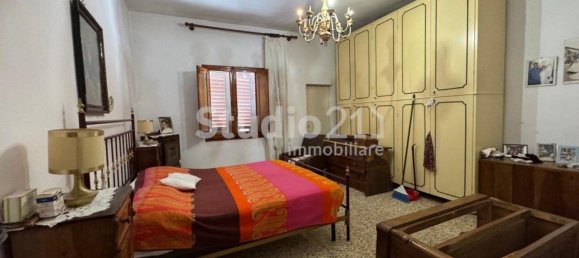 3 bedrooms Apartment in Figline e Incisa Valdarno, Italy No. 381584 9
