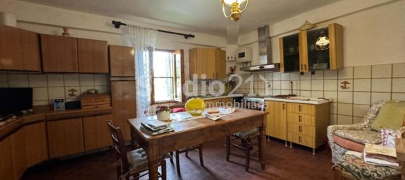 3 bedrooms Apartment in Figline e Incisa Valdarno, Italy No. 381584 5