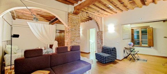 2 rooms Apartment in Lucca, Italy No. 82932 8
