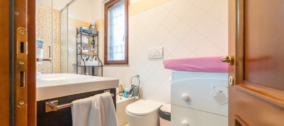 4 rooms House in Ciampino, Italy No. 17142 21