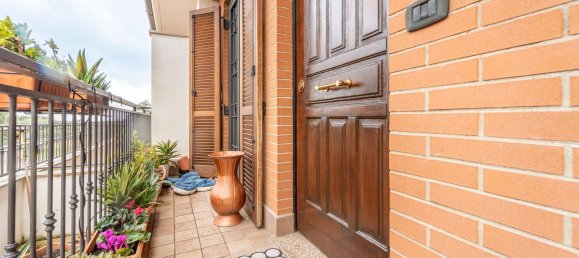 4 rooms House in Ciampino, Italy No. 17142 10