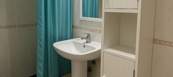 3 bedrooms Apartment in Alicante, Spain No. 190029 6