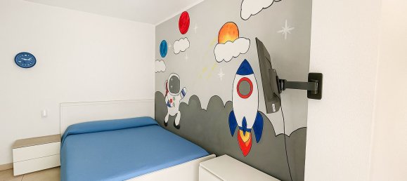 3 bedrooms Apartment in Alicante, Spain No. 190029 3