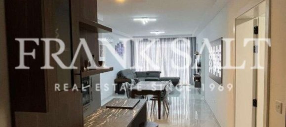 2 chambres Appartement à Saint Paul's Bay, Malta No. 8025 2