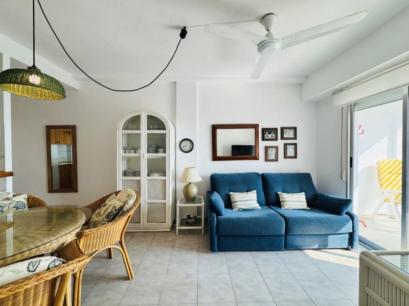 1 bedroom Apartment in Torrevieja, Spain No. 206573