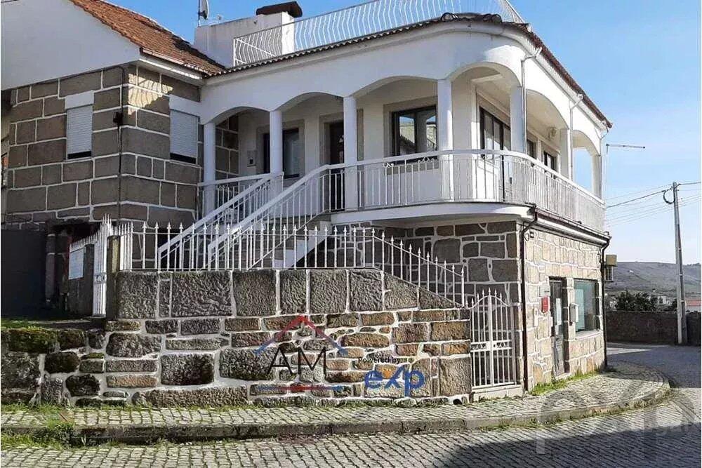 3 bedrooms House in Favaios, Portugal No. 201322