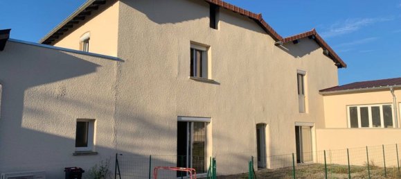 Studio in Saint-Nizier-sous-Charlieu, France, Nr. 363279 3