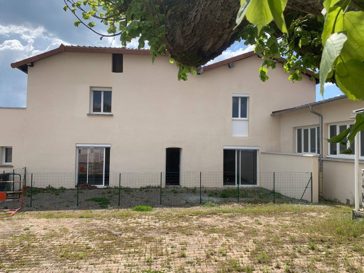 Studio in Saint-Nizier-sous-Charlieu, France, Nr. 363279