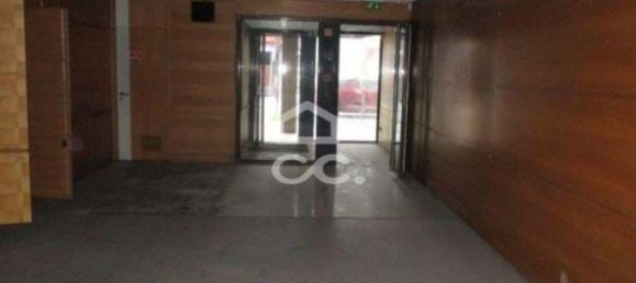 عقار تجاري في Pacos de Ferreira, Portugal 112متر مربع رقم 71531 2