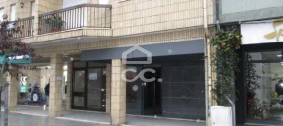 عقار تجاري في Pacos de Ferreira, Portugal 112متر مربع رقم 71531 8