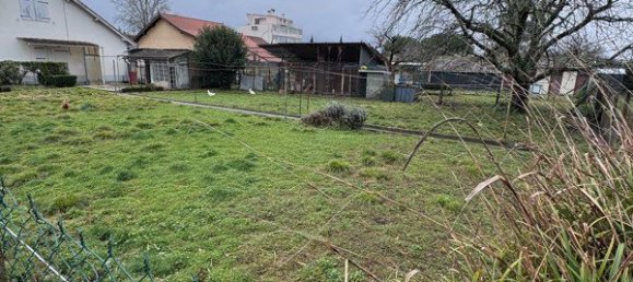  Land in Lons, France No. 181918 2