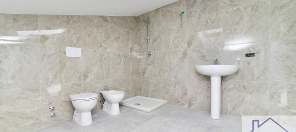 4 rooms Villa in Ciampino, Italy No. 24580 36