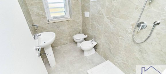 4 rooms Villa in Ciampino, Italy No. 24580 11