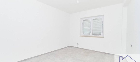 4 rooms Villa in Ciampino, Italy No. 24580 14