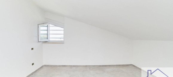 4 rooms Villa in Ciampino, Italy No. 24580 23