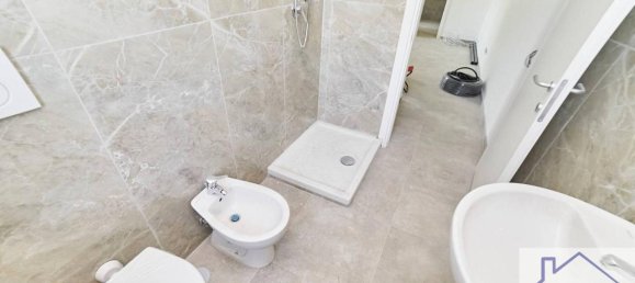 4 rooms Villa in Ciampino, Italy No. 24580 12