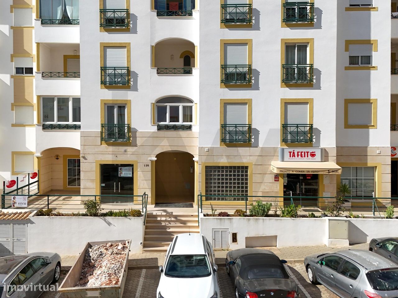 131m² Commercial property in Lagos, Portugal No. 234621