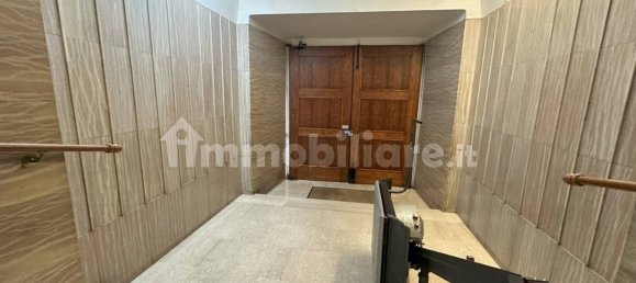 3 Schlafzimmer Wohnung in Rome, Italy, Nr. 308783 14