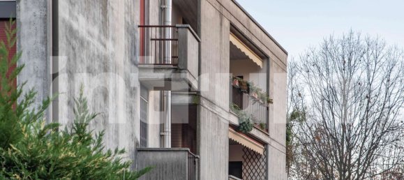 247m² Commercial property in Cassano Magnago, Italy No. 358638 18