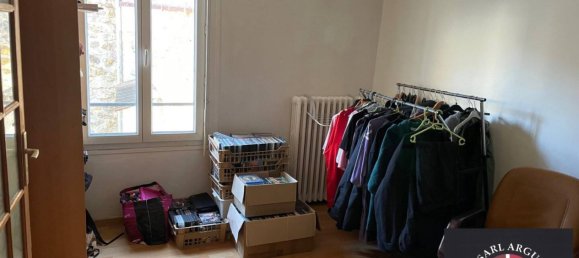 2 bedrooms House in Conde-Sainte-Libiaire, France No. 148130 4