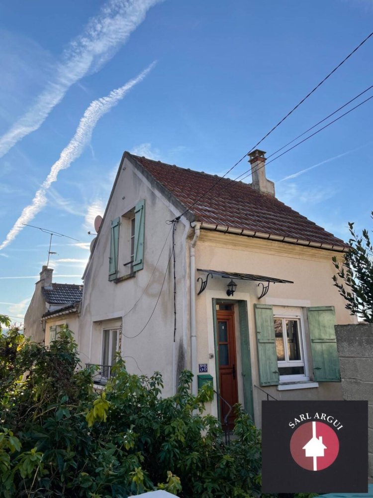 2 bedrooms House in Conde-Sainte-Libiaire, France No. 148130