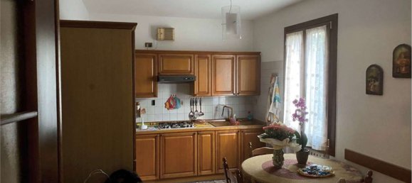 5-Zimmer Wohnung in Scorzè, Italy, Nr. 15486 7