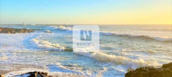 3 bedrooms Apartment in Porto, Portugal No. 132226 5