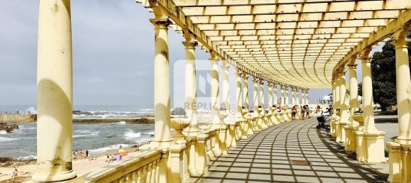 3 bedrooms Apartment in Porto, Portugal No. 132226 10