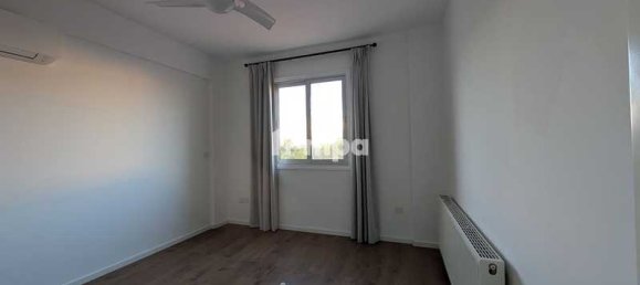 4 bedrooms Commercial property in Lakatamia, Cyprus No. 18639 9