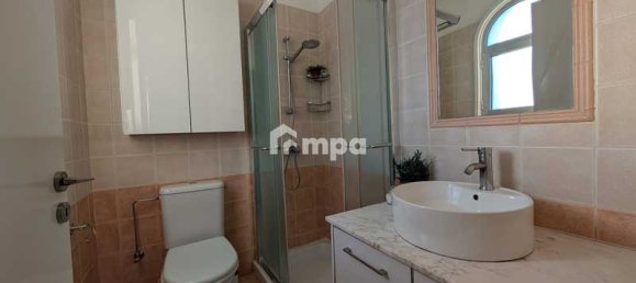 4 bedrooms Commercial property in Lakatamia, Cyprus No. 18639 11