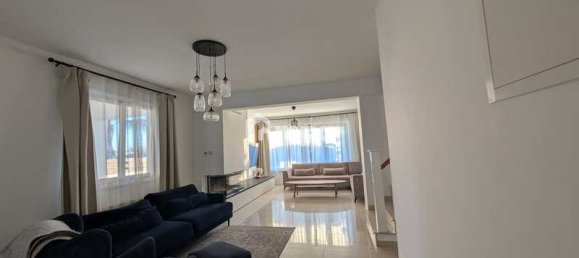 4 bedrooms Commercial property in Lakatamia, Cyprus No. 18639 8