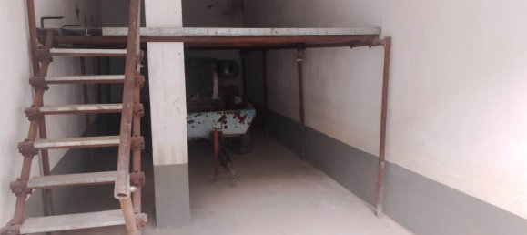 Garaje en Certaldo, Italy 30 m² No. 280511 4