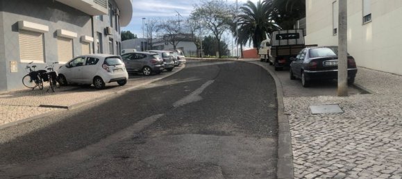 75m² Warehouse in Setubal, Portugal No. 51484 3