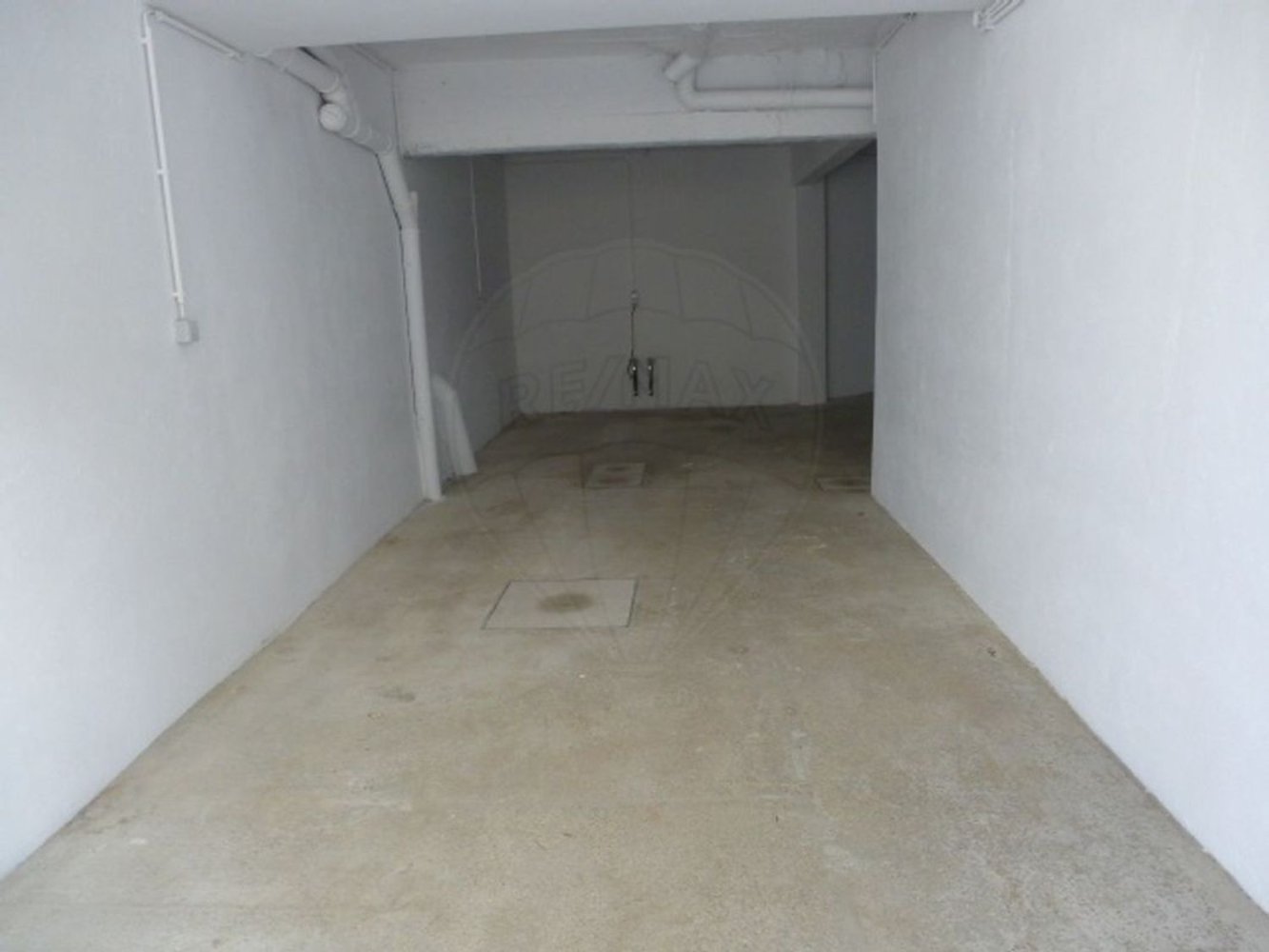 75m² Warehouse in Setubal, Portugal No. 51484