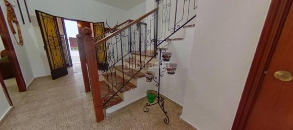 5 bedrooms Townhouse in Cordoba, Spain No. 94256 4